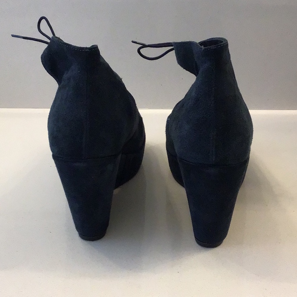 Cordani Suede Round Toe Wedge Heel Size 10/41 - Picture 3 of 12